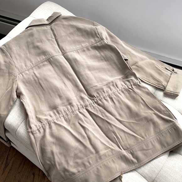 New•Guess Cargo Jacket - Picture 5 of 7